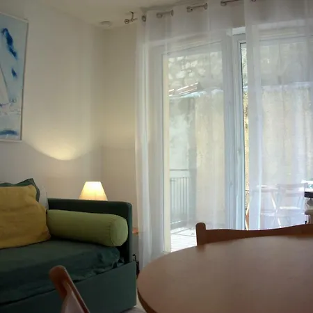 Studios Villa Palatine Апартаменты *